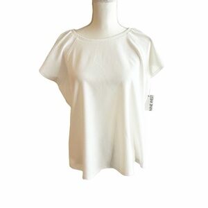 Nine West Women's Cream Short Sleeve Top